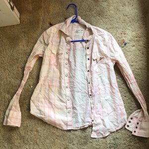 Pink and white plaid American eagle long sleeve